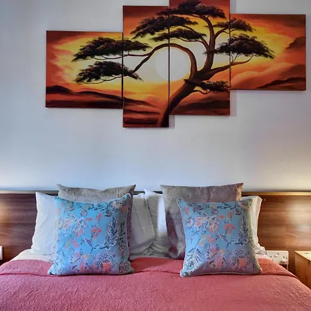Morina Court - St Julians Seaside Bliss And Penthouse By Shortletsmalta Apartment