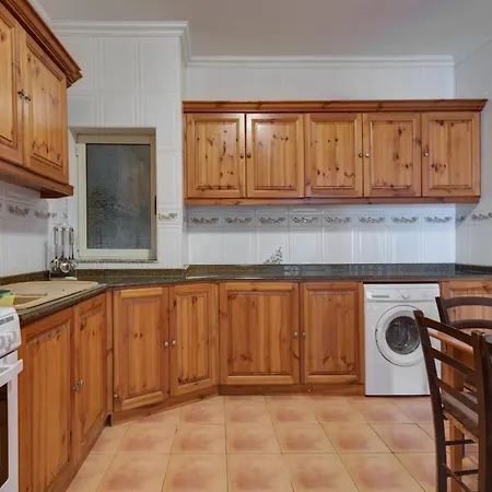 Morina Court - St Julians Seaside Bliss And Penthouse By Shortletsmalta Appartement